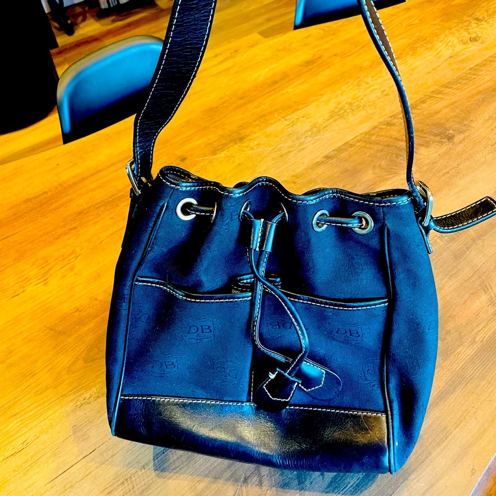 Dooney & Bourke Purse